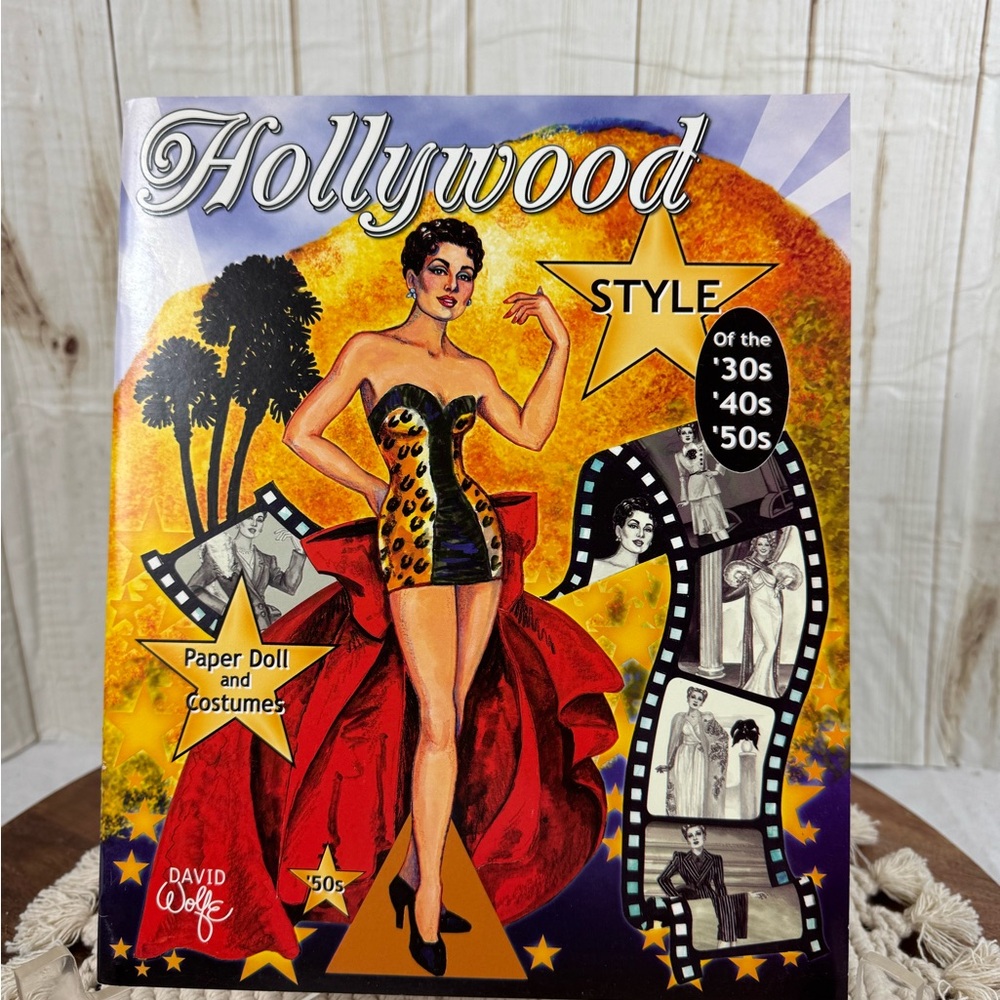 Hollywood Style  of the ‘30s-‘40s-‘50s Paper Doll Book .